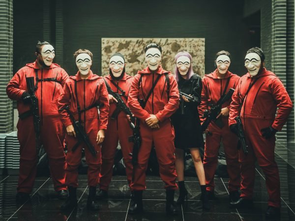 lcdp kore – La Casa de Papel: Kore izlenir mi? – 2025