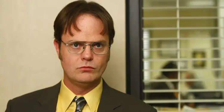 Dwight Schrute Remained The Most Consistent Character Cropped – The Office Mantıklı Olan 12 Hayran Teorisi – 2025