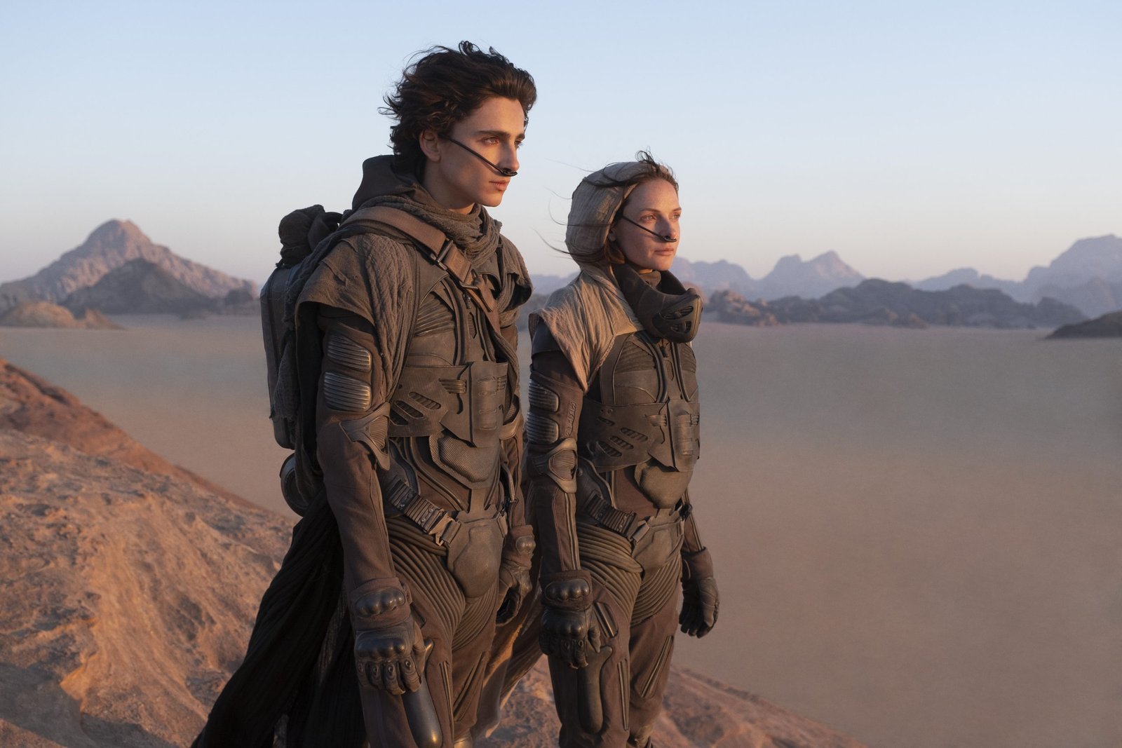 dune timothee chalamet rebecca ferguson scaled 1 – "Dune: Part Two" Çekimlere Başladı: Tüm Oyuncular ve Özet Açıklandı – 2025