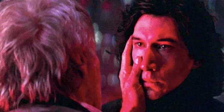 Kylo Ren Han Solo Featured – Star Wars: Doğru Olabilecek Çılgın Hayran Teorileri – 2025