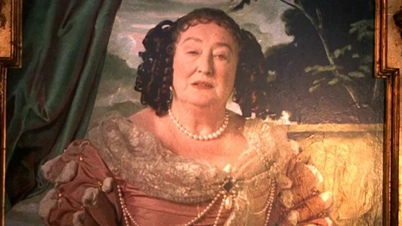 Hayatını Kaybeden Harry Potter Oyuncuları 2025 – 6 Elizabeth Spriggs (Şişman Kadın)