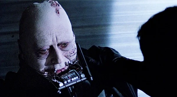 Ölen 21 Star Wars Oyuncusunun Tamamı 2025 – 19 Sebastian Shaw (Darth Vader)