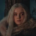 Netflix'in The Witcher Dizisinin Tüm Sezonlarında Ciri Kaç Yaşında?