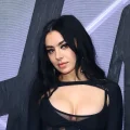 Charli XCX Letterboxd’e Katıldı! Hayranları Favori Filmlerini Keşfetmeye Başladı