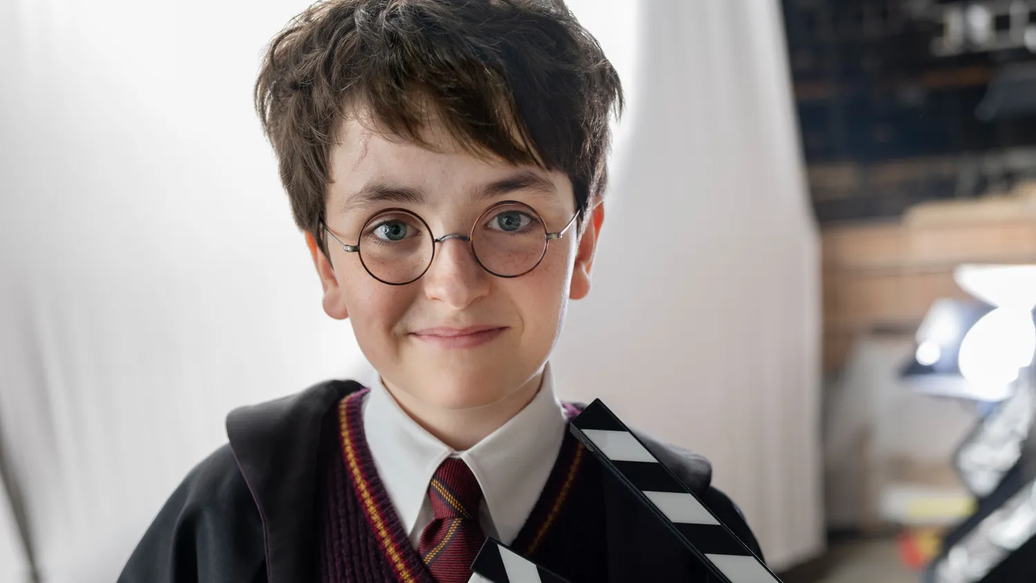 Yeni Harry Potter Dizisi İçin Film Setinde Okul Kuruluyor