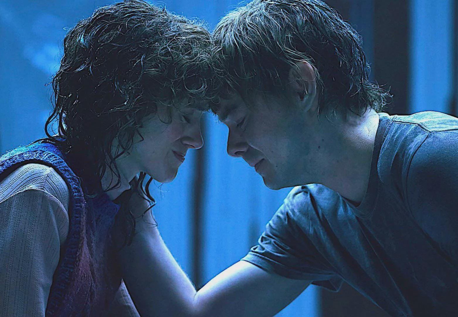 Stranger Things’teki Beyaz Madde Nedir? Jonathan ve Nancy’nin Ayrılığı Neden Bu Kadar Karmaşıktı? 2026 – 1 Stranger Things’teki Beyaz Madde Nedir? Jonathan ve Nancy’nin Ayrılığı Neden Bu Kadar Karmaşıktı?