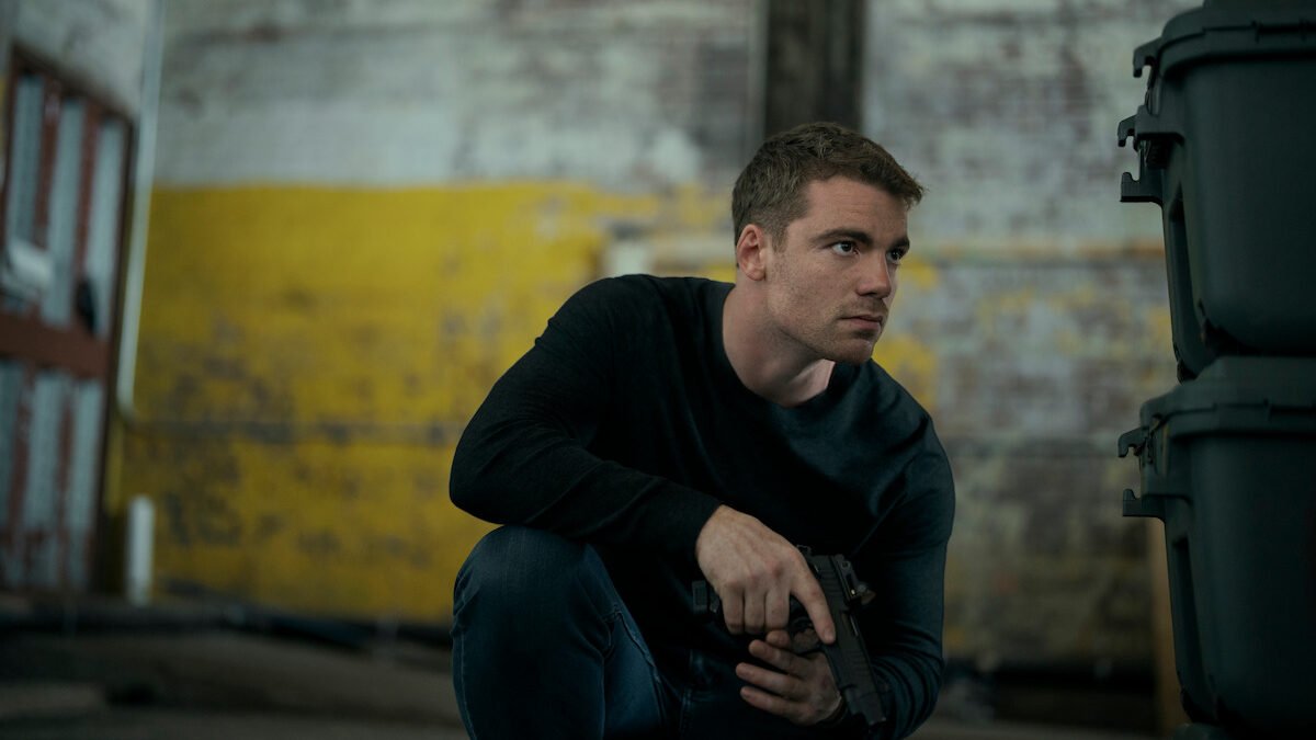 The Night Agent 3. Sezon: Peter Sutherland İstanbul’da Ölümcül Bir Komplo ile Karşı Karşıya