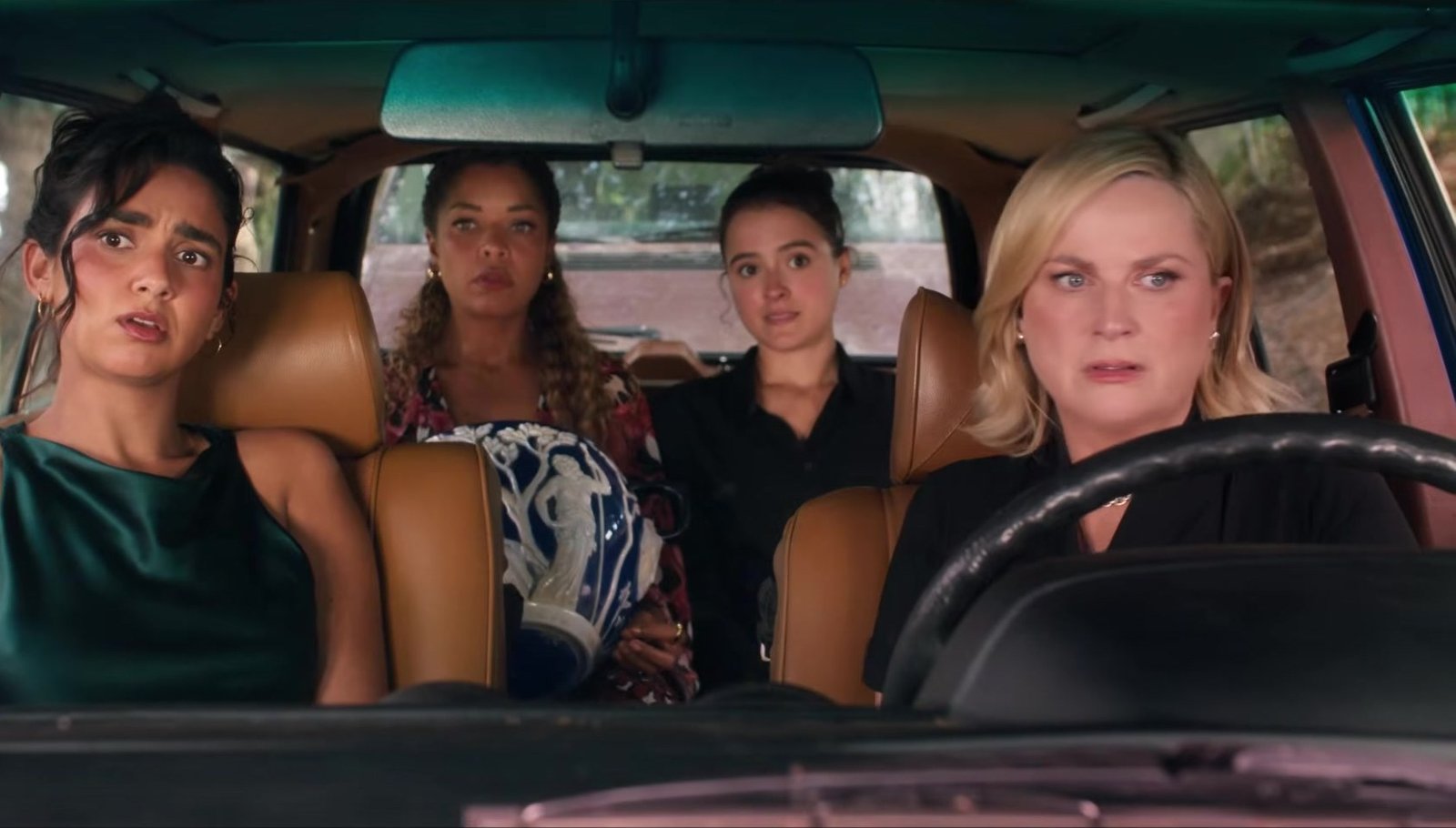 dig 23 kasim peacock featured &ndash; DIG 23 Kasım’da Peacock’ta: Amy Poehler ve Hugh Laurie Yunanistan’daki kazıda gizemli bir buluntunun peşinde &ndash; 2026
